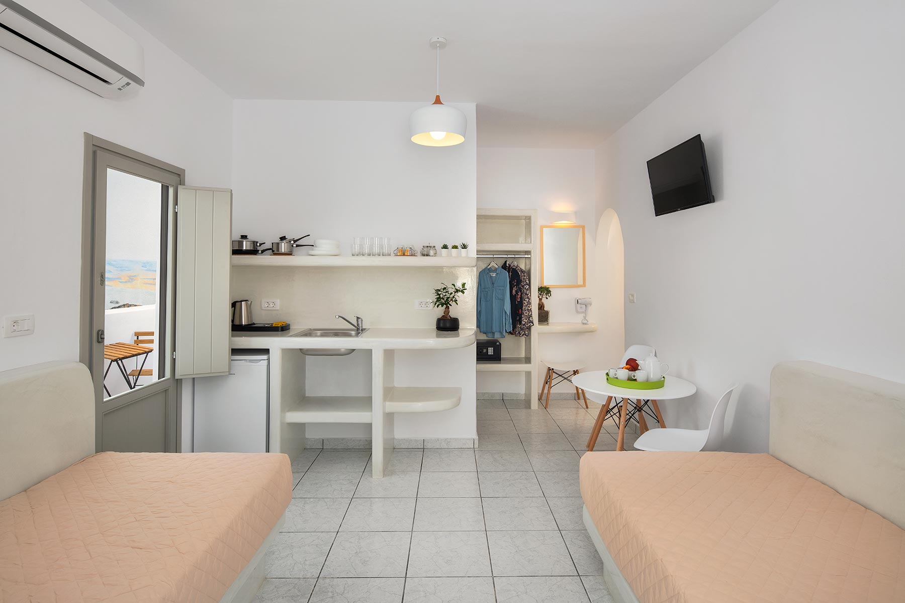 olivetree santorini slider 06